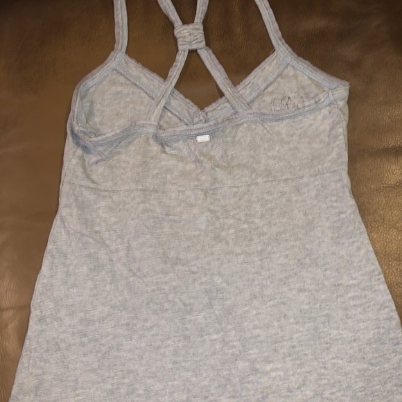 Gray tank top - Picture 2 of 3